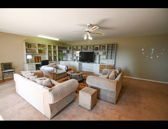 4 BEDROOM TOWNHOUSE FOR SALE IN WESTVILLE